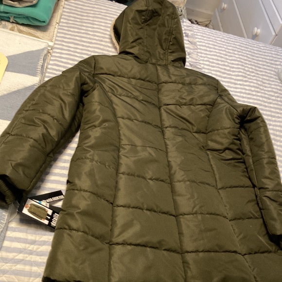 NWT coat - Picture 3 of 9